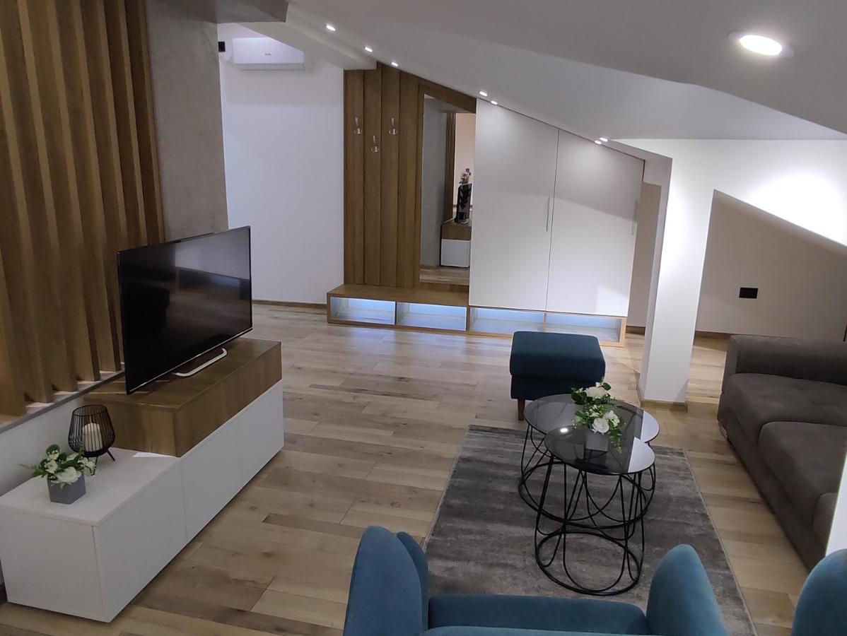 Sky Luxury Leilighet Arandjelovac Eksteriør bilde